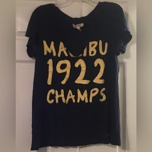 Hollister Malibu Champs top - Size L